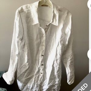 L SOFT SURROUNDINGS 100% White Linen Button Down Shirt No Pocket Long Sleeve
